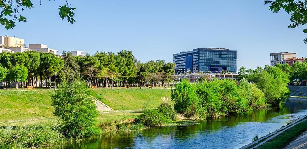 Sejour Cosy Au Bord Des Rives Du Lez, 2 Personnes, Wifi, Parking Prive Монпелье Экстерьер фото